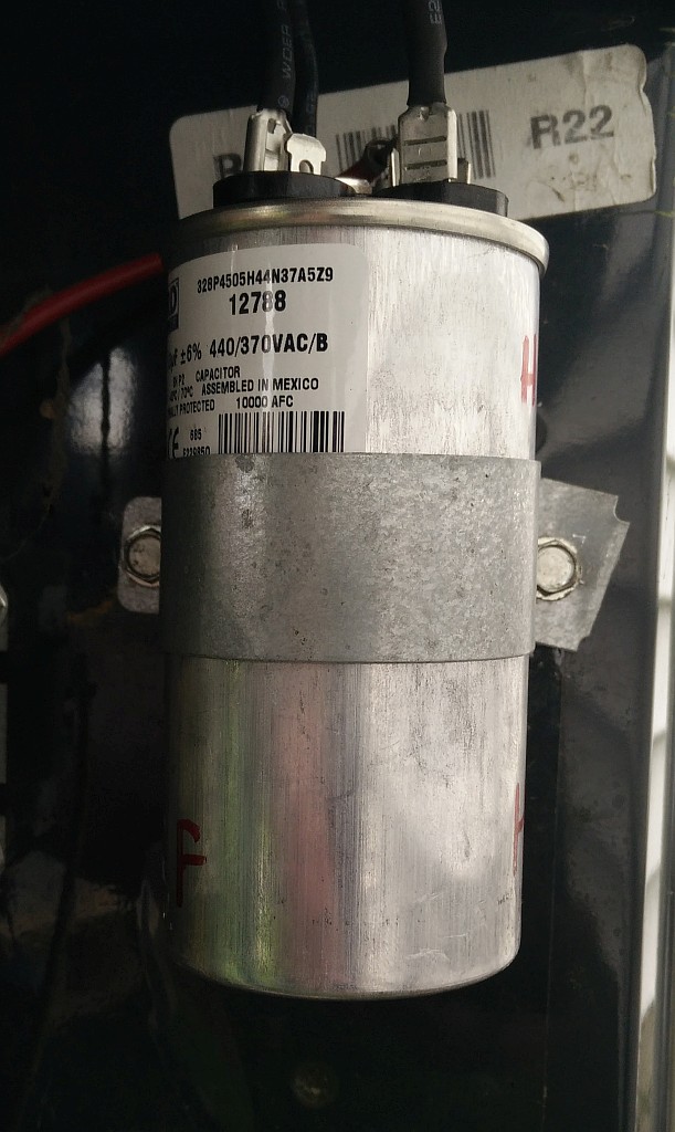 capacitor-and-new-receptacles