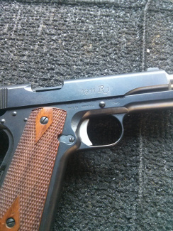 Remington
1911R1
